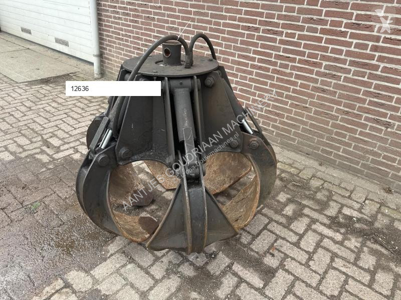 Udstyr til anlægsarbejder  Benne preneuse