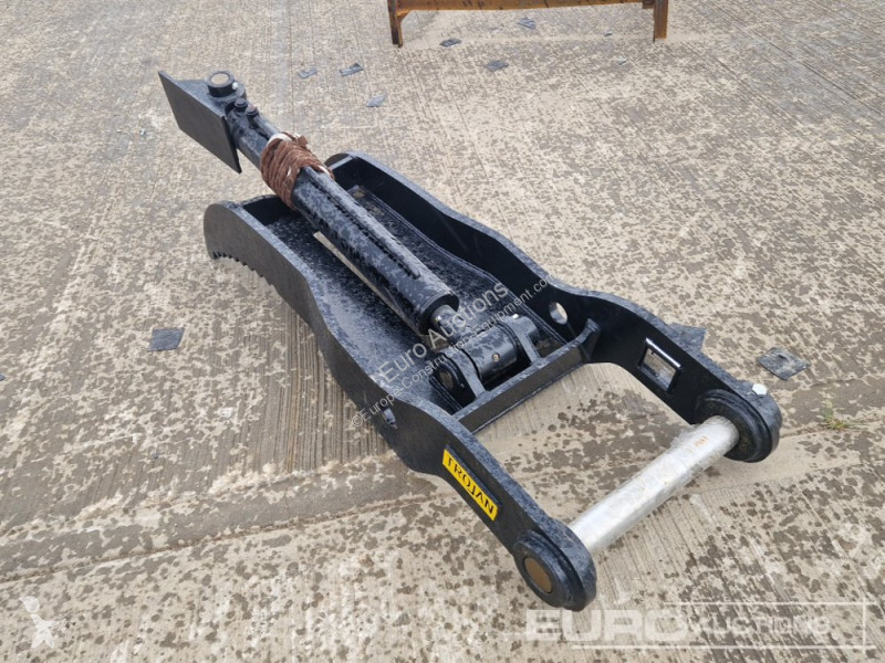 Aanbouwstukken voor bouwmachines  12T-65