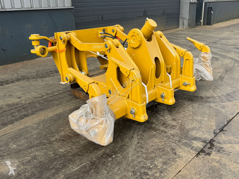 Equipamientos maquinaria OP Caterpillar 12M-2...