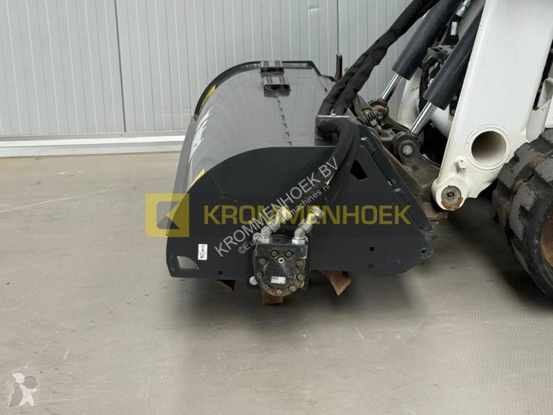 Equipamientos maquinaria OP Bobcat Tiller 76...
