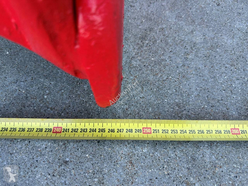 Echipamente pentru construcţii Rotar RG37