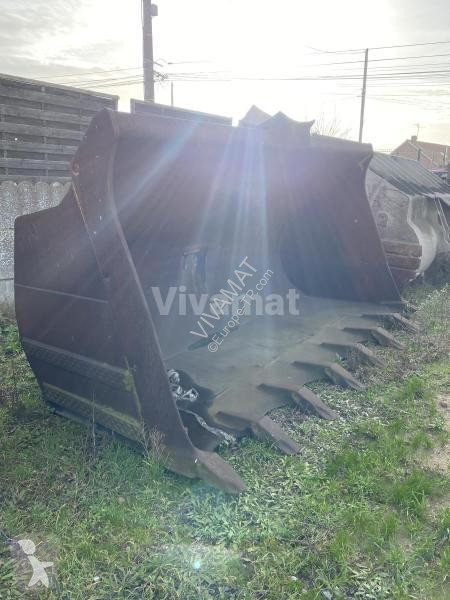 Vybavenie stavebného stroja Komatsu WA500 3...