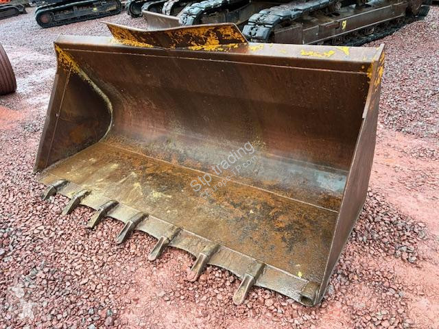 Vybavenie stavebného stroja   2M45