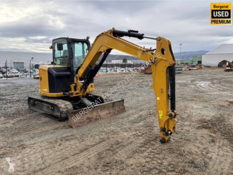 Équipements TP Caterpillar 305