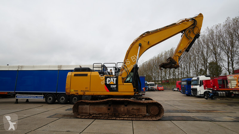 تجهيزات الأشغال العمومية Caterpillar F L XE...