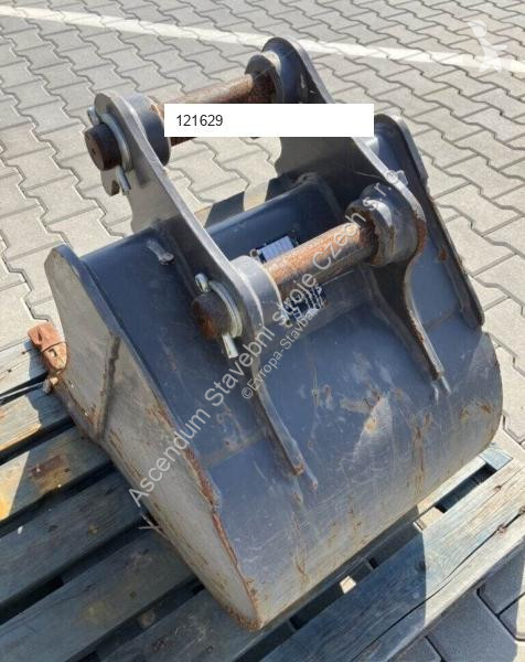 Stavební vybavení Volvo mit Zähne - Festanbau