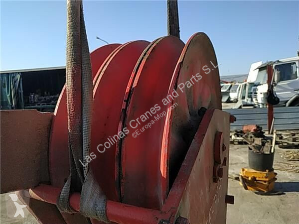 تجهيزات الأشغال العمومية  Crochet de grue pour...