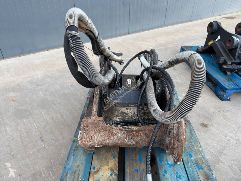Vybavenie stavebného stroja Oilquick OQ70/55 -...