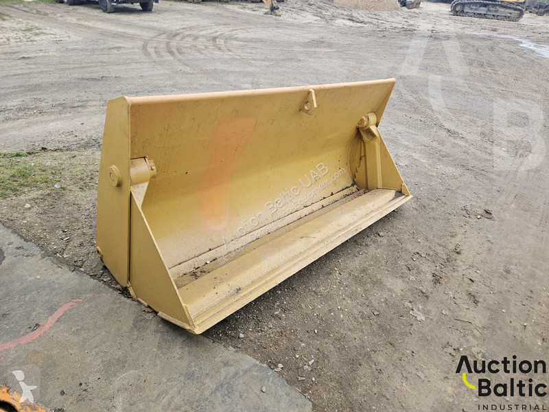 Vybavenie stavebného stroja  bucket