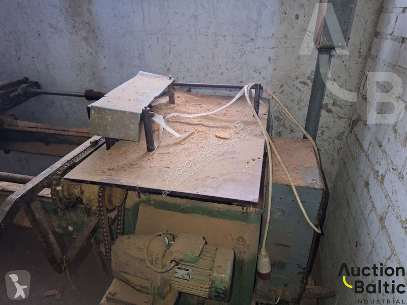 Vybavenie stavebného stroja  ends trimming machine