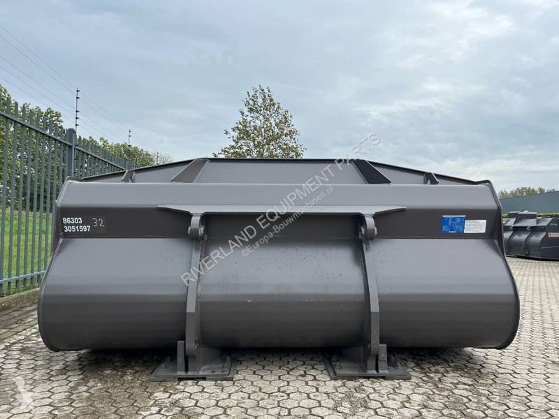 Équipements TP Volvo L 90 H Bucket