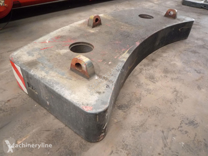 Équipements TP Grove GMK 4075 counterweight 5,0...
