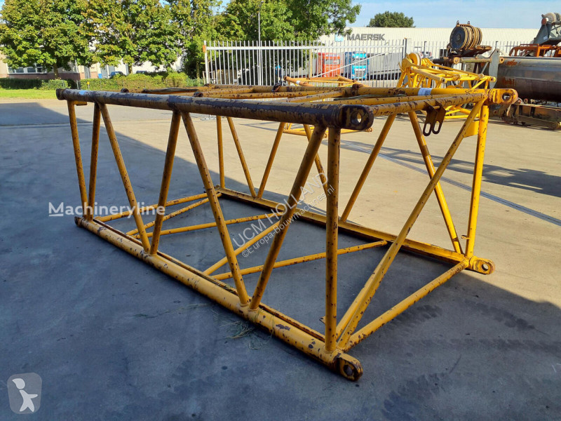 تجهيزات الأشغال العمومية Liebherr
