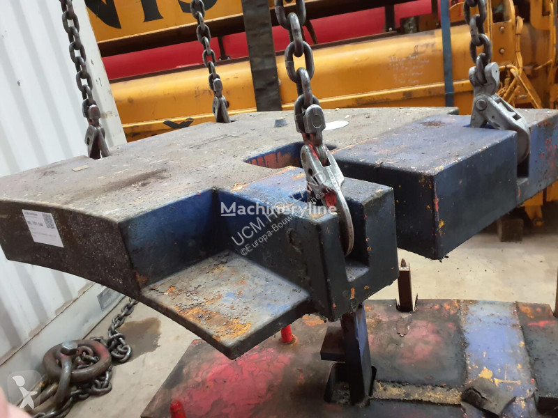 تجهيزات الأشغال العمومية Terex AC 205...