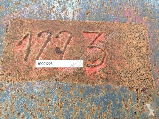 Vybavenie stavebného stroja  (1223) 3.8 cbm...