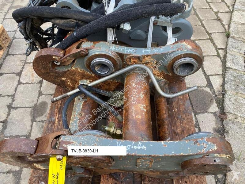Stavební vybavení Liebherr Attache rapide...