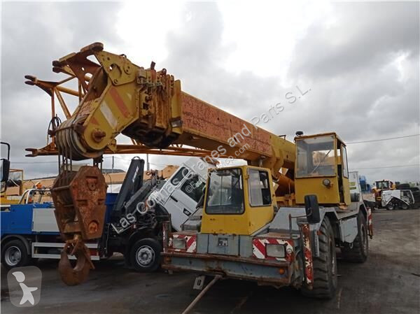 Vybavenie stavebného stroja Liebherr Bras LYM...
