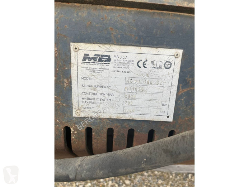 Vybavenie stavebného stroja  MB/L160/S2