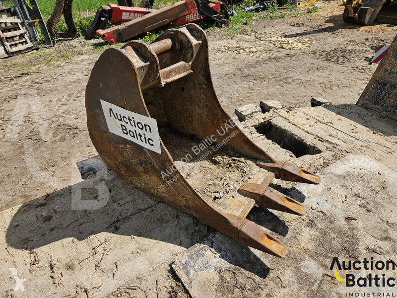 Équipements TP  bucket