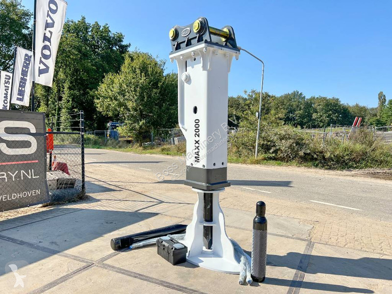 Vybavenie stavebného stroja  2000 hammer /...