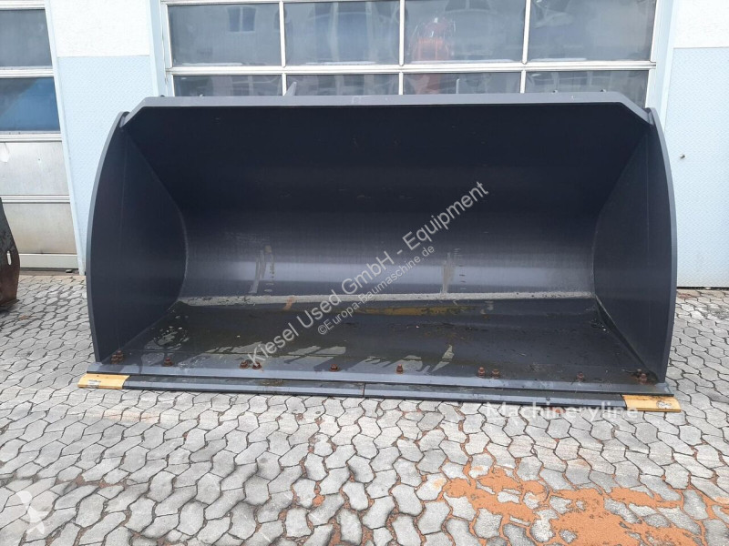 Vybavenie stavebného stroja Hitachi...