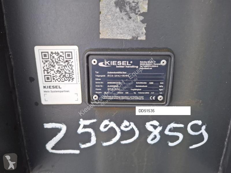 Vybavenie stavebného stroja Rädlinger KGL03S-1200