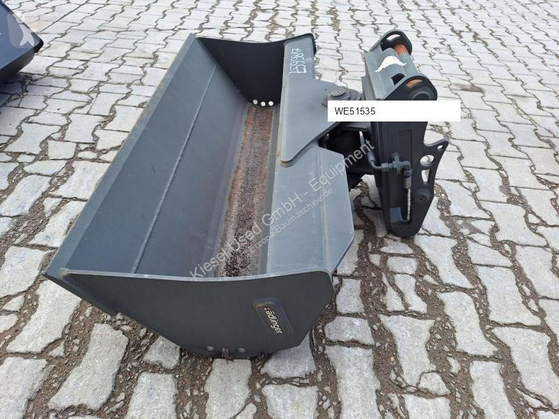 Vybavenie stavebného stroja Rädlinger...