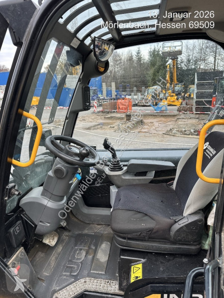 Vybavenie stavebného stroja JCB  TLT35-23D