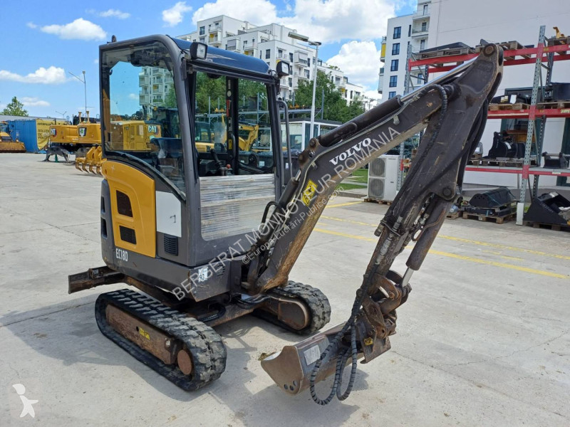 Vybavenie stavebného stroja Volvo EC18D