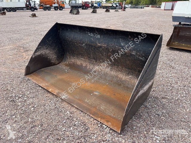 Vybavenie stavebného stroja Manitou  CBA 2000...