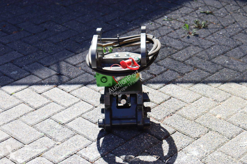 Équipements TP Neuson