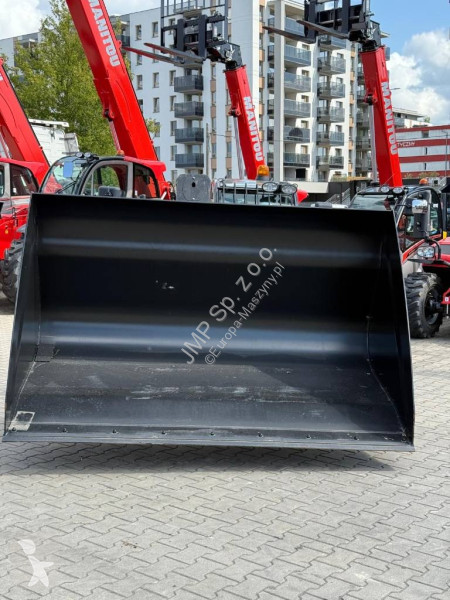 Equipamientos maquinaria OP Manitou CBA 3000...