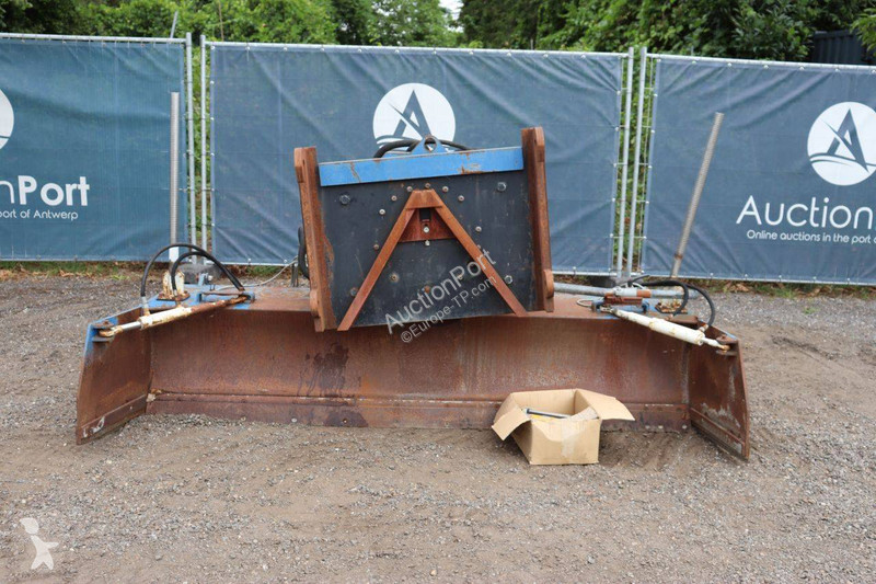 Machinery equipment