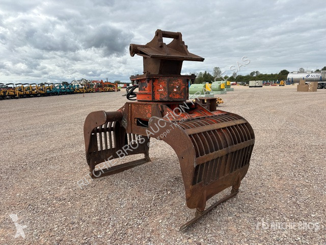 Equipamentos de obras NPK  D3500