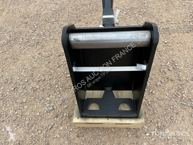 Equipamentos de obras   HRZ 8.12A