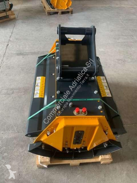 تجهيزات الأشغال العمومية  T9 FS105