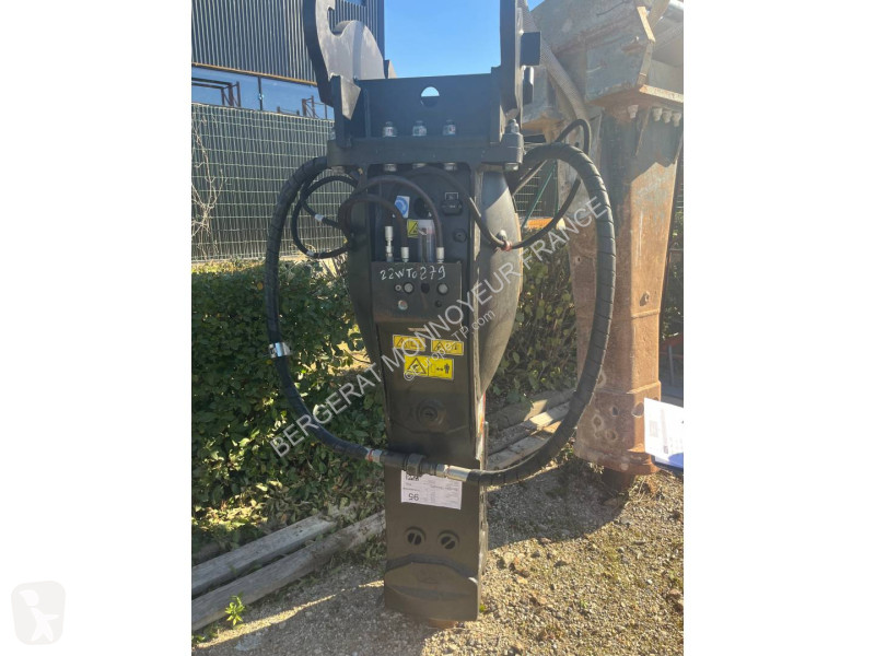 Équipements TP Caterpillar H110S/CW40S/BRH