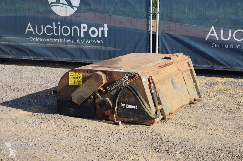 Équipements TP Bobcat