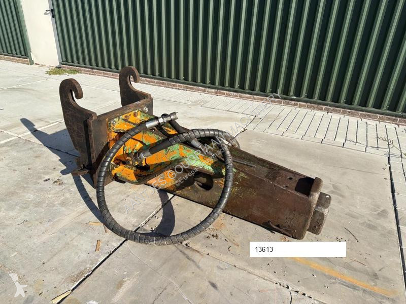 Aanbouwstukken voor bouwmachines  Cw 30