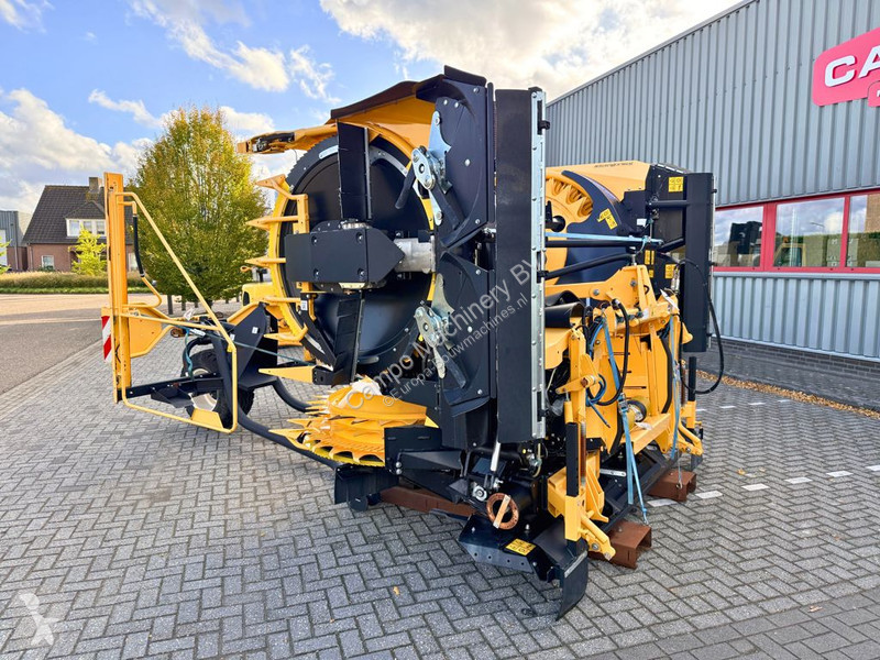 تجهيزات الأشغال العمومية New Holland 60BFI...