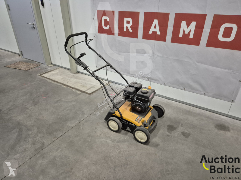 Строително оборудване Cub Cadet XC1 B40