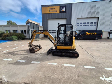تجهيزات الأشغال العمومية Caterpillar 302.7D CR