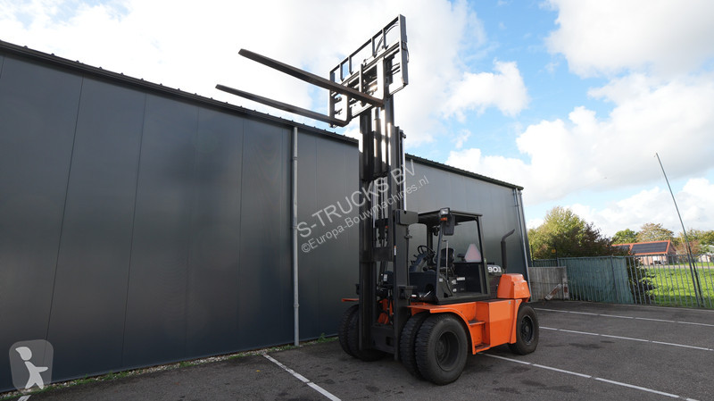 Equipamentos de obras Doosan D90S 9T FORKLIFT
