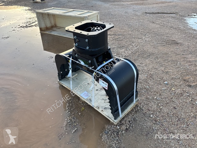 Aanbouwstukken voor bouwmachines Haener  HG200T