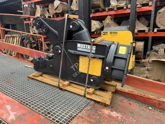 Equipamentos de obras Mustang FK10