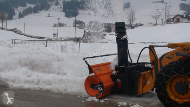 Vybavenie stavebného stroja   fraises à neige