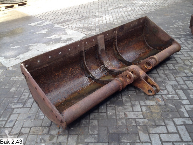 Vybavenie stavebného stroja  Ditch bucket