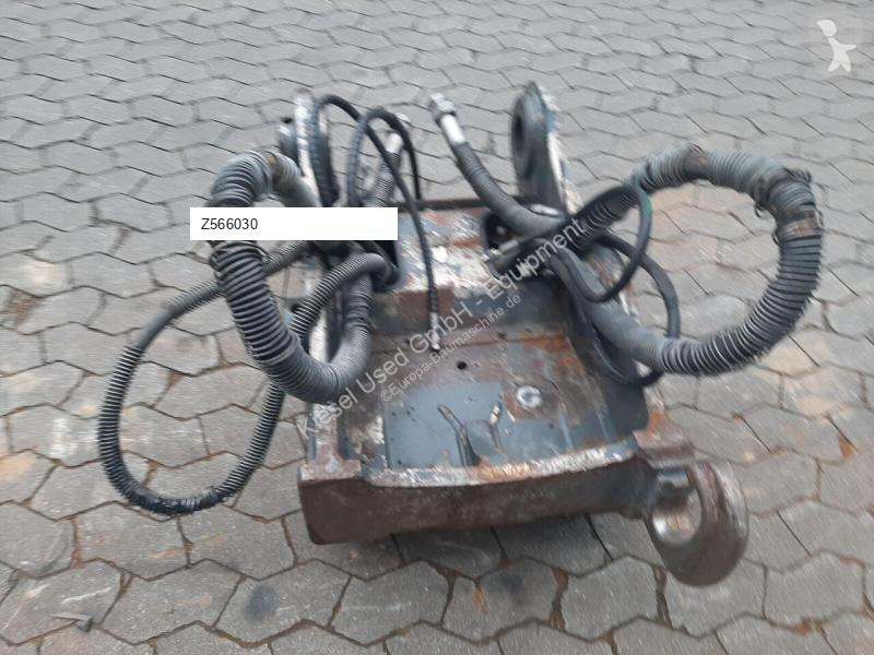 Stavební vybavení Oilquick Attache rapide  pour...