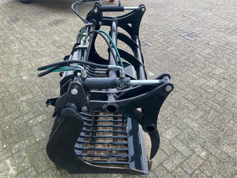 Udstyr til anlægsarbejder  Puinbak met klem