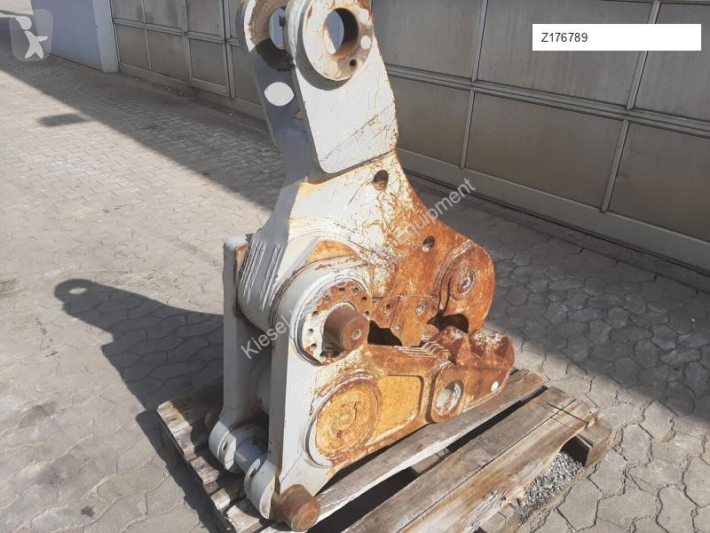 Aanbouwstukken voor bouwmachines Demarec MQP25